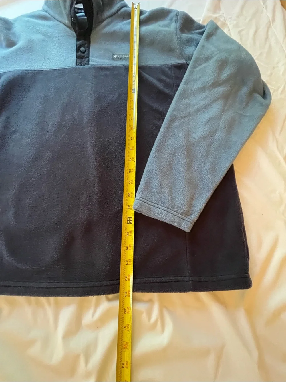 Columbia Two-Tone Light Blue and Navy Snap Pullover Fleece XXL